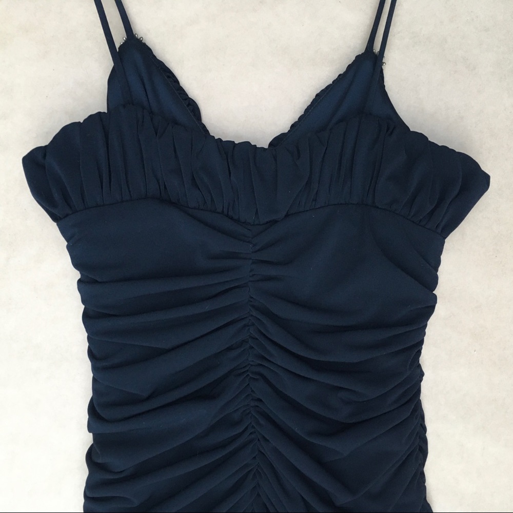 Shelli Segal ❉ Pleated & Shirred Cocktail Dress in Black Size 4 - Picture 5 of 9